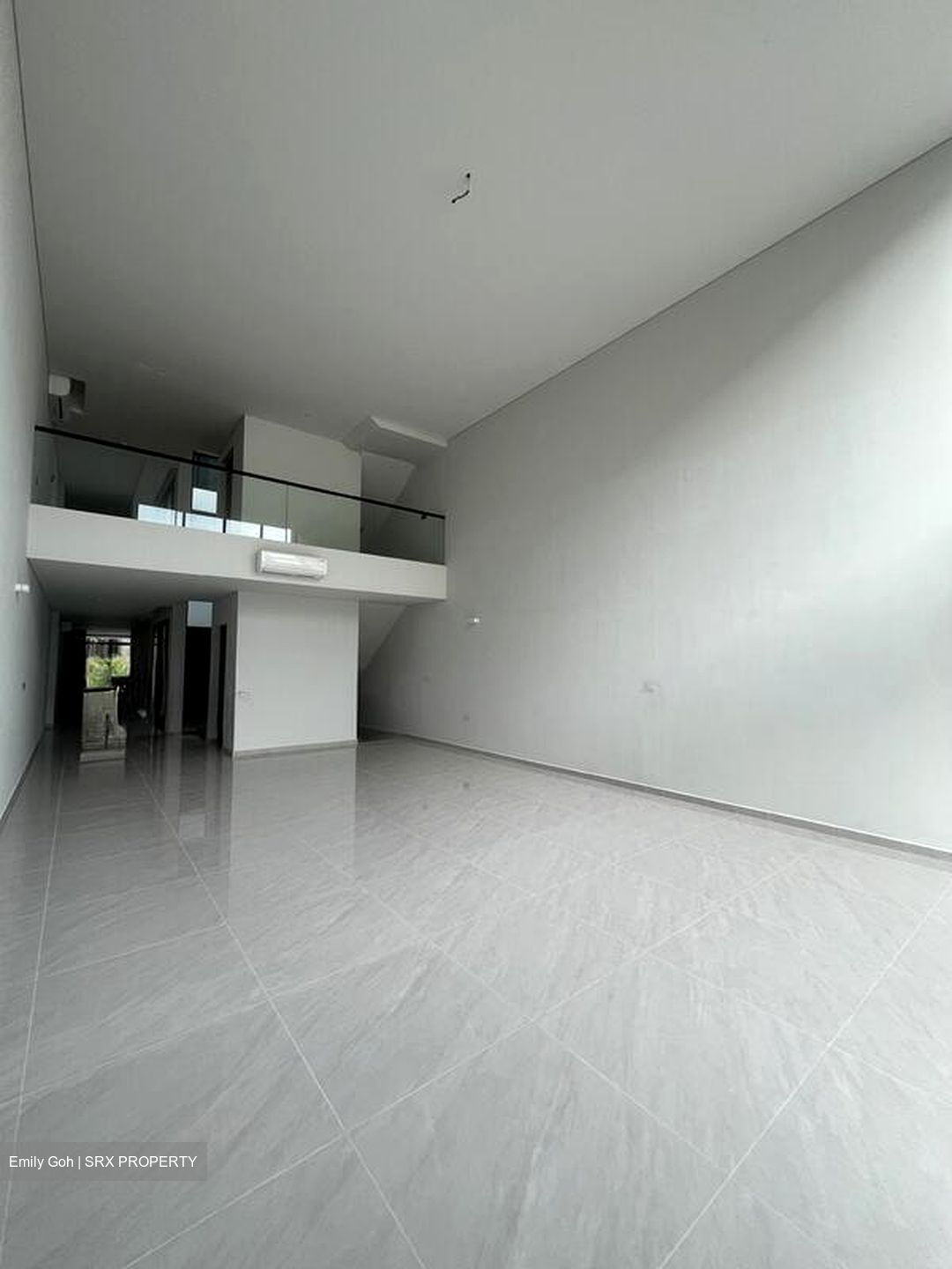 Frankel Estate (D15), Terrace #522616731